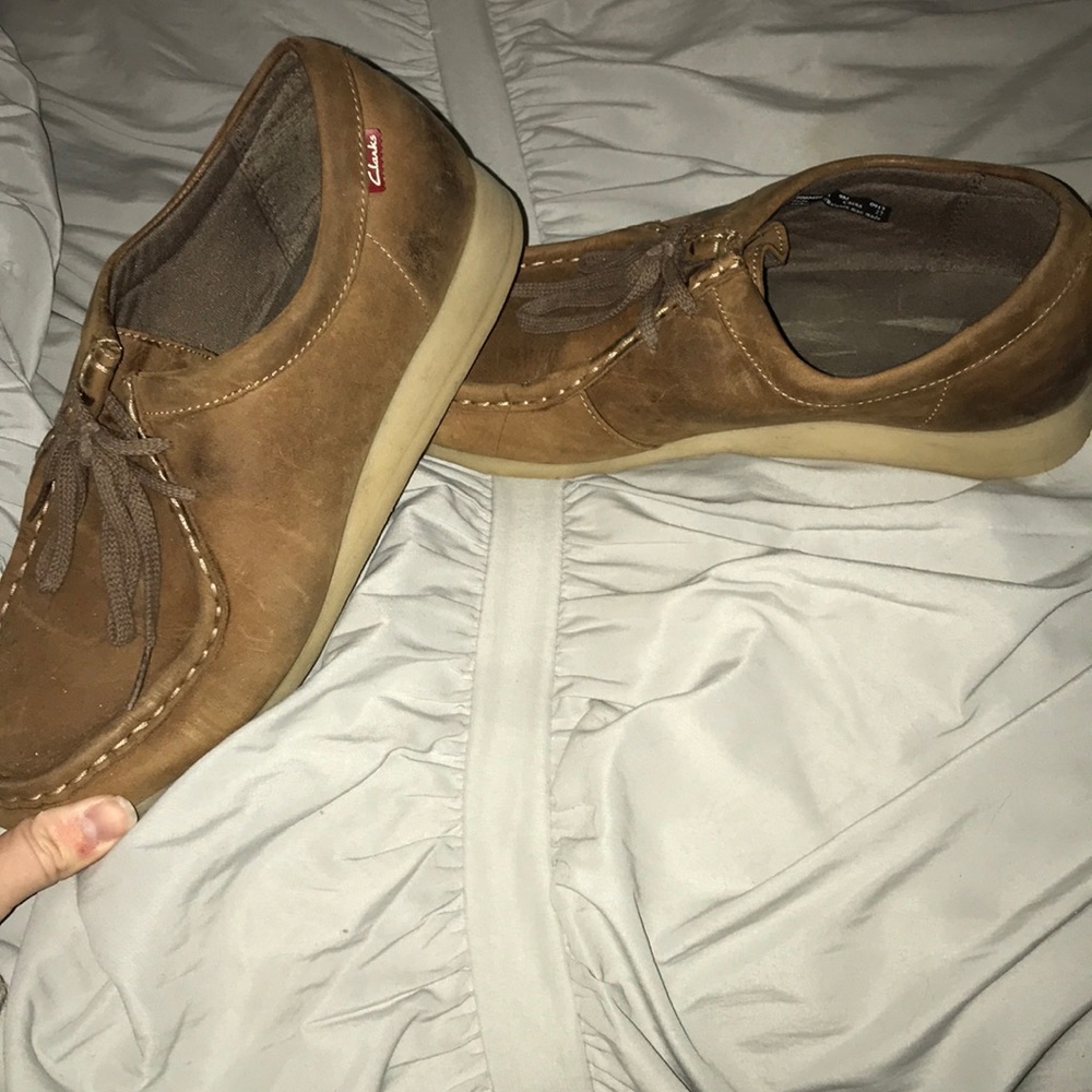 Clark’s Leather Womens Wallabees